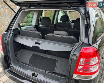 Черный Опель Зафира, объемом двигателя 1.8 л и пробегом 256 тыс. км за 6250 $, фото 56 на Automoto.ua