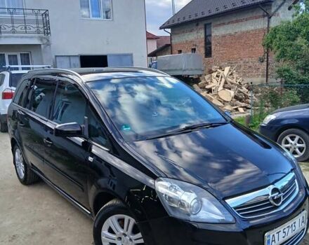 Чорний Опель Зафіра, об'ємом двигуна 1.7 л та пробігом 260 тис. км за 7299 $, фото 2 на Automoto.ua