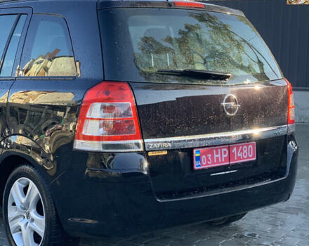 Чорний Опель Зафіра, об'ємом двигуна 0 л та пробігом 174 тис. км за 6900 $, фото 4 на Automoto.ua