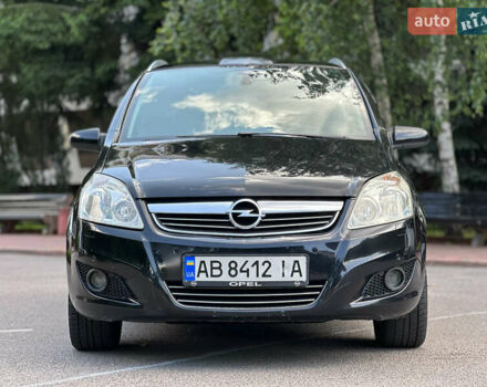 Черный Опель Зафира, объемом двигателя 1.6 л и пробегом 279 тыс. км за 6500 $, фото 24 на Automoto.ua