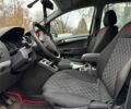 Черный Опель Зафира, объемом двигателя 1.6 л и пробегом 218 тыс. км за 7690 $, фото 28 на Automoto.ua