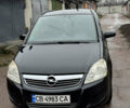 Черный Опель Зафира, объемом двигателя 1.9 л и пробегом 266 тыс. км за 5999 $, фото 2 на Automoto.ua