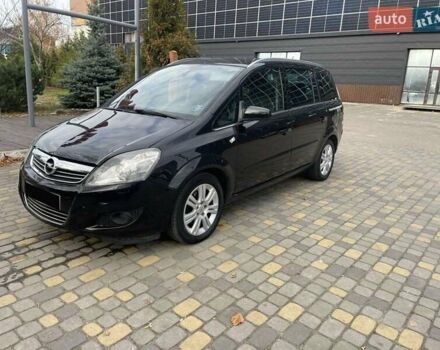 Черный Опель Зафира, объемом двигателя 1.6 л и пробегом 205 тыс. км за 6900 $, фото 8 на Automoto.ua