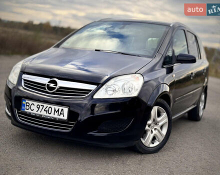 Чорний Опель Зафіра, об'ємом двигуна 1.7 л та пробігом 197 тис. км за 6500 $, фото 13 на Automoto.ua