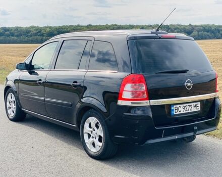 Черный Опель Зафира, объемом двигателя 1.7 л и пробегом 311 тыс. км за 6900 $, фото 2 на Automoto.ua