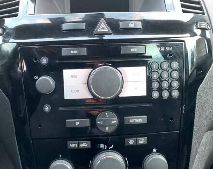 Черный Опель Зафира, объемом двигателя 1.8 л и пробегом 198 тыс. км за 6900 $, фото 10 на Automoto.ua