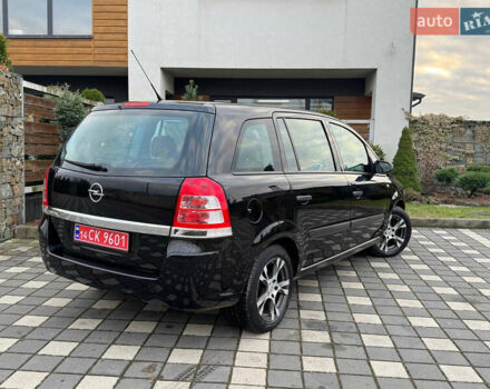 Черный Опель Зафира, объемом двигателя 1.8 л и пробегом 256 тыс. км за 6250 $, фото 17 на Automoto.ua