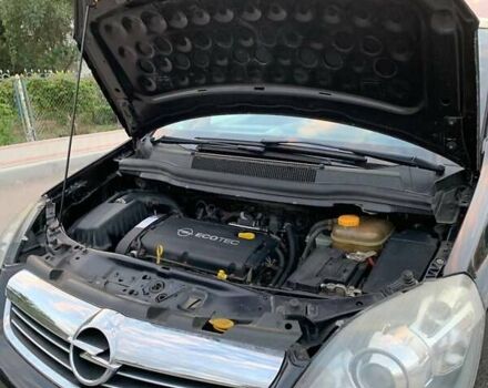 Черный Опель Зафира, объемом двигателя 1.8 л и пробегом 198 тыс. км за 6900 $, фото 24 на Automoto.ua