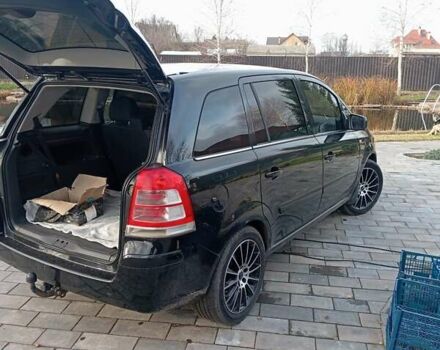 Чорний Опель Зафіра, об'ємом двигуна 1.8 л та пробігом 215 тис. км за 6500 $, фото 4 на Automoto.ua