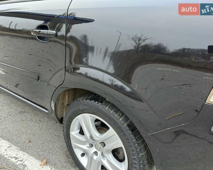 Черный Опель Зафира, объемом двигателя 1.91 л и пробегом 278 тыс. км за 6400 $, фото 10 на Automoto.ua