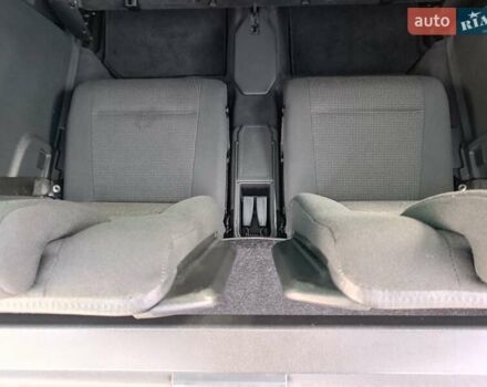 Чорний Опель Зафіра, об'ємом двигуна 0 л та пробігом 260 тис. км за 5700 $, фото 8 на Automoto.ua