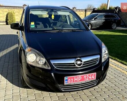 Черный Опель Зафира, объемом двигателя 1.6 л и пробегом 200 тыс. км за 6550 $, фото 14 на Automoto.ua