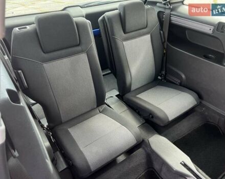 Черный Опель Зафира, объемом двигателя 1.8 л и пробегом 186 тыс. км за 7200 $, фото 30 на Automoto.ua