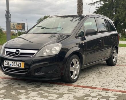 Чорний Опель Зафіра, об'ємом двигуна 1.6 л та пробігом 243 тис. км за 6850 $, фото 3 на Automoto.ua
