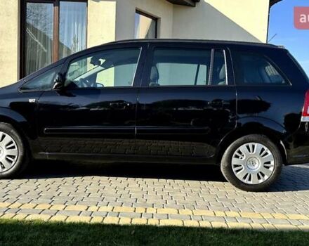 Черный Опель Зафира, объемом двигателя 1.6 л и пробегом 200 тыс. км за 6550 $, фото 20 на Automoto.ua