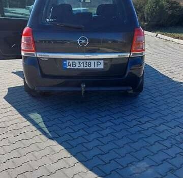 Черный Опель Зафира, объемом двигателя 1.7 л и пробегом 220 тыс. км за 7200 $, фото 32 на Automoto.ua