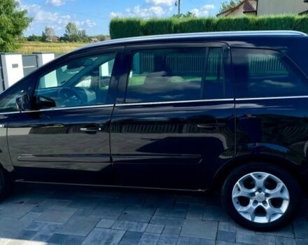 Чорний Опель Зафіра, об'ємом двигуна 1.9 л та пробігом 182 тис. км за 2300 $, фото 1 на Automoto.ua