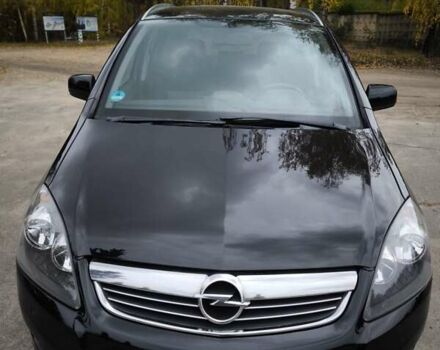 Черный Опель Зафира, объемом двигателя 1.7 л и пробегом 230 тыс. км за 7400 $, фото 5 на Automoto.ua