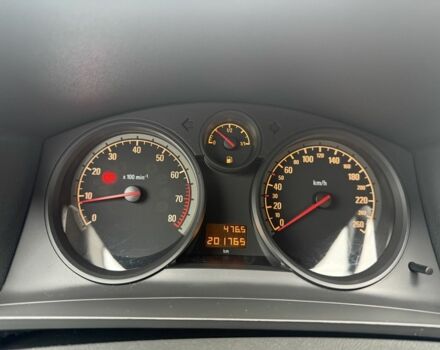 Черный Опель Зафира, объемом двигателя 1.6 л и пробегом 201 тыс. км за 7100 $, фото 11 на Automoto.ua