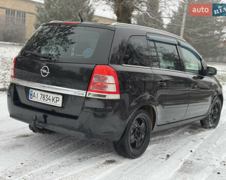 Черный Опель Зафира, объемом двигателя 1.7 л и пробегом 244 тыс. км за 7499 $, фото 36 на Automoto.ua