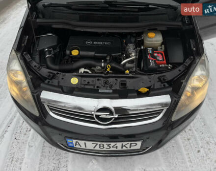 Черный Опель Зафира, объемом двигателя 1.7 л и пробегом 244 тыс. км за 7499 $, фото 67 на Automoto.ua