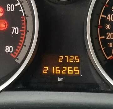 Черный Опель Зафира, объемом двигателя 1.8 л и пробегом 216 тыс. км за 7500 $, фото 6 на Automoto.ua