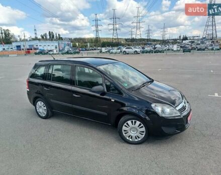 Черный Опель Зафира, объемом двигателя 0 л и пробегом 260 тыс. км за 5950 $, фото 5 на Automoto.ua