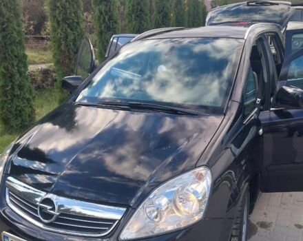 Черный Опель Зафира, объемом двигателя 1.7 л и пробегом 305 тыс. км за 7000 $, фото 8 на Automoto.ua