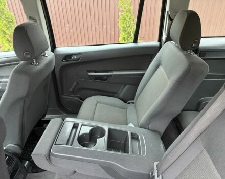 Черный Опель Зафира, объемом двигателя 1.6 л и пробегом 201 тыс. км за 7100 $, фото 23 на Automoto.ua