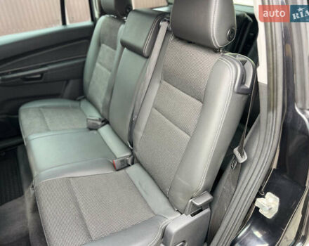 Черный Опель Зафира, объемом двигателя 1.9 л и пробегом 172 тыс. км за 8000 $, фото 22 на Automoto.ua