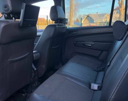 Черный Опель Зафира, объемом двигателя 1.7 л и пробегом 280 тыс. км за 7000 $, фото 15 на Automoto.ua