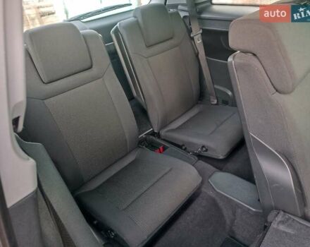 Чорний Опель Зафіра, об'ємом двигуна 0 л та пробігом 260 тис. км за 5700 $, фото 10 на Automoto.ua