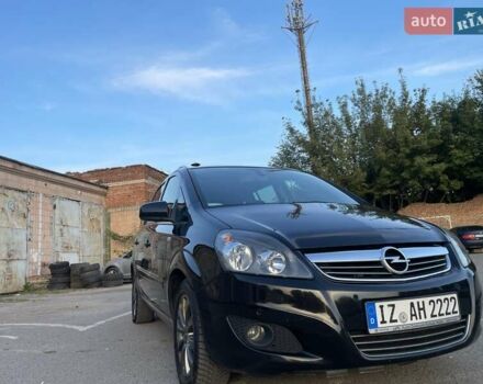 Чорний Опель Зафіра, об'ємом двигуна 1.6 л та пробігом 243 тис. км за 6400 $, фото 6 на Automoto.ua