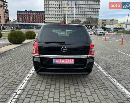 Черный Опель Зафира, объемом двигателя 2.2 л и пробегом 260 тыс. км за 6900 $, фото 5 на Automoto.ua