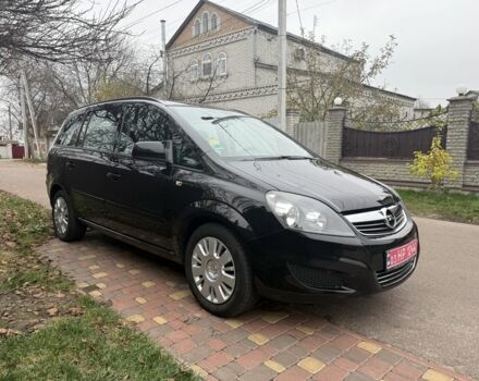Черный Опель Зафира, объемом двигателя 1.6 л и пробегом 201 тыс. км за 7100 $, фото 7 на Automoto.ua