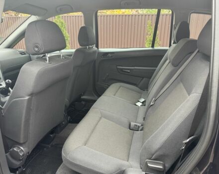 Черный Опель Зафира, объемом двигателя 1.6 л и пробегом 201 тыс. км за 7100 $, фото 15 на Automoto.ua