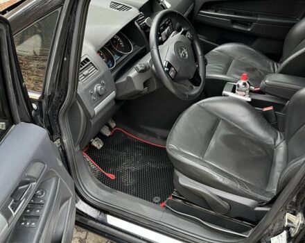Чорний Опель Зафіра, об'ємом двигуна 1.9 л та пробігом 313 тис. км за 6500 $, фото 12 на Automoto.ua