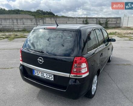 Черный Опель Зафира, объемом двигателя 1.8 л и пробегом 186 тыс. км за 7200 $, фото 13 на Automoto.ua