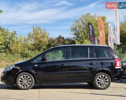 Черный Опель Зафира, объемом двигателя 2.2 л и пробегом 165 тыс. км за 8699 $, фото 11 на Automoto.ua