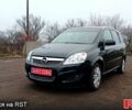Черный Опель Зафира, объемом двигателя 1.6 л и пробегом 22500 тыс. км за 6600 $, фото 1 на Automoto.ua