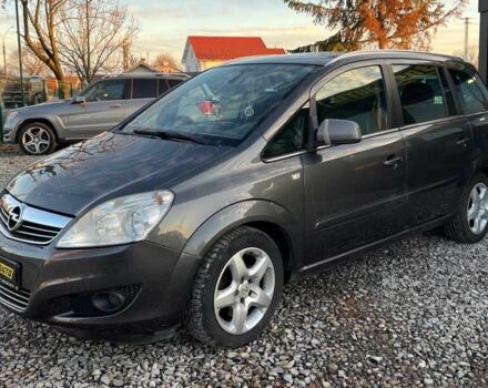 Черный Опель Зафира, объемом двигателя 1.7 л и пробегом 280 тыс. км за 7000 $, фото 2 на Automoto.ua