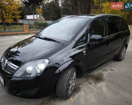 Черный Опель Зафира, объемом двигателя 1.7 л и пробегом 230 тыс. км за 7400 $, фото 1 на Automoto.ua