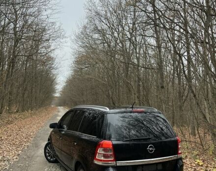 Чорний Опель Зафіра, об'ємом двигуна 1.9 л та пробігом 313 тис. км за 6500 $, фото 2 на Automoto.ua