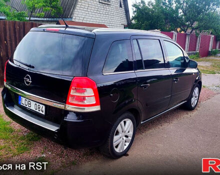 Черный Опель Зафира, объемом двигателя 1.6 л и пробегом 231 тыс. км за 6950 $, фото 4 на Automoto.ua
