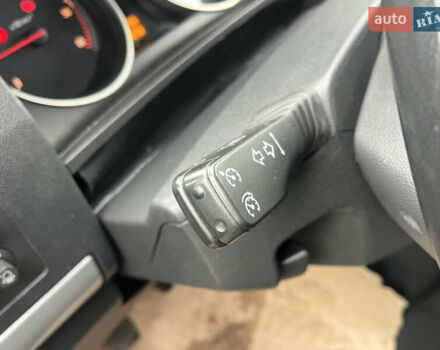 Черный Опель Зафира, объемом двигателя 1.7 л и пробегом 215 тыс. км за 6999 $, фото 16 на Automoto.ua