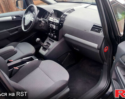 Черный Опель Зафира, объемом двигателя 1.6 л и пробегом 231 тыс. км за 6950 $, фото 9 на Automoto.ua