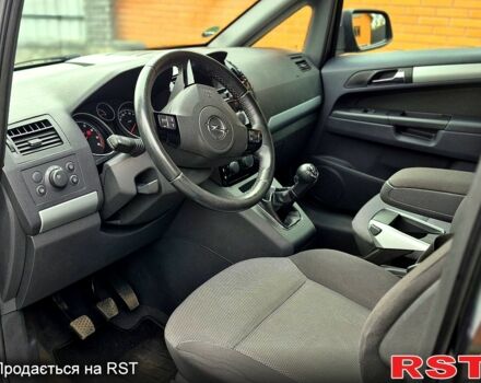 Черный Опель Зафира, объемом двигателя 1.8 л и пробегом 201 тыс. км за 6950 $, фото 6 на Automoto.ua