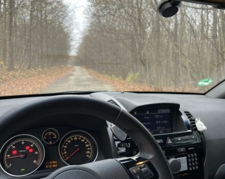 Чорний Опель Зафіра, об'ємом двигуна 1.9 л та пробігом 313 тис. км за 6500 $, фото 11 на Automoto.ua