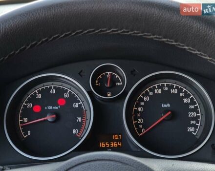 Черный Опель Зафира, объемом двигателя 2.2 л и пробегом 165 тыс. км за 8699 $, фото 44 на Automoto.ua