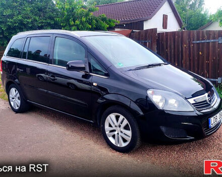 Черный Опель Зафира, объемом двигателя 1.6 л и пробегом 231 тыс. км за 6950 $, фото 2 на Automoto.ua